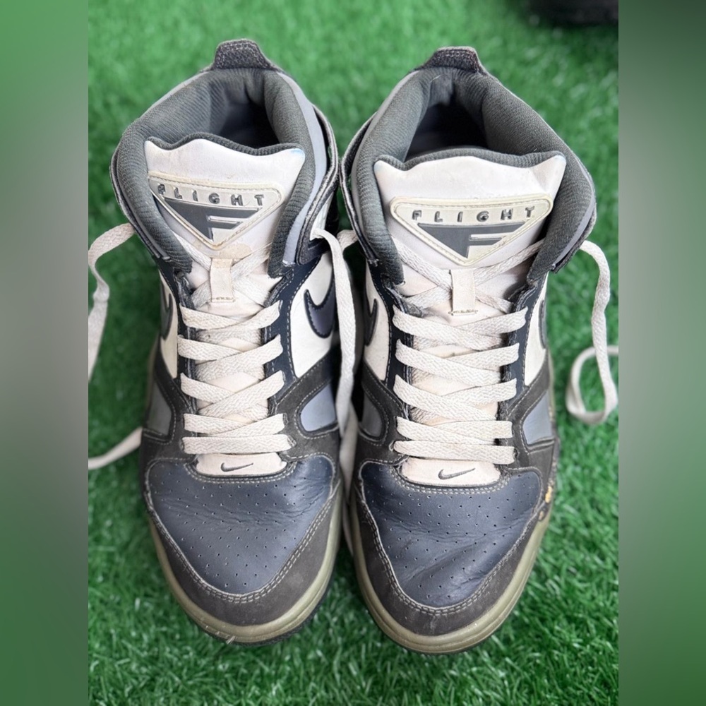 Nike Air Flight Falcon Men's Sneaker‎ Shoe Black/White US 10.5 Size 9.5